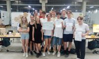 Gruppenfoto der Schülergruppe des Archigymnasiums Soest in Beckum beim VDE-Technikpreis 2025