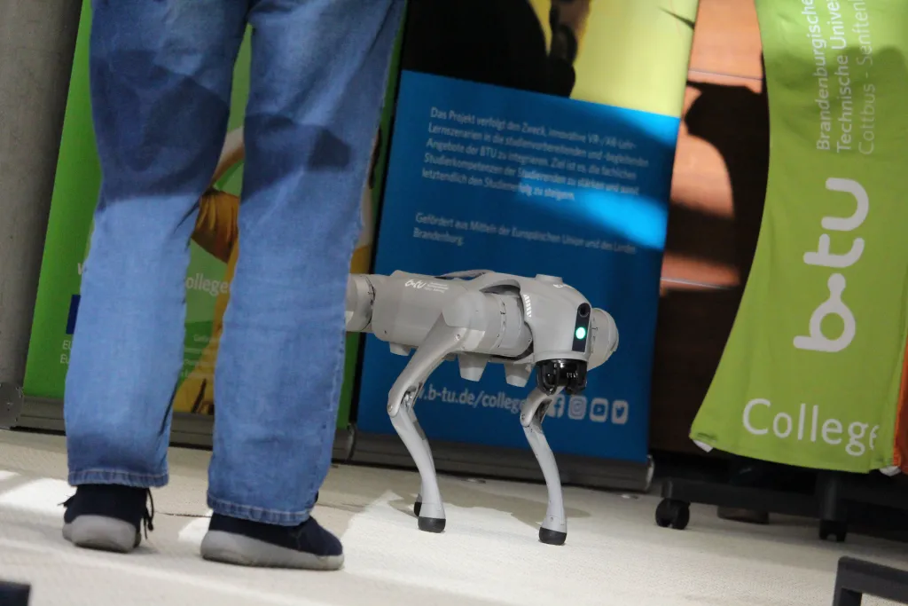 Roboter-Hund